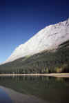 C Rockies 053 Sep-1981 Maligne Lake.jpg (104268 bytes)