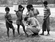 1952-53_Philippines_195.jpg (447640 bytes)