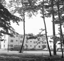 1951_Rhein-Main_Air_Force_Base_680.jpg (12945094 bytes)