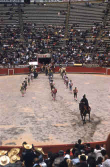 1958-07_Honeymoon_Mexico_088.jpg (1816352 bytes)