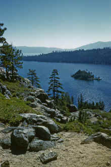 1960-06_JL_Blilie_Family_179_Lake Tahoe.jpg (2105704 bytes)