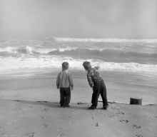 1963-10_Kittyhawk_NC_740.jpg (13144070 bytes)