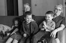 1964_Julie_A_Blilie_Blilie_kids_083.jpg (3151390 bytes)