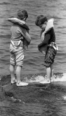 1966_June_Moosehead_Lake_288.jpg (2587113 bytes)