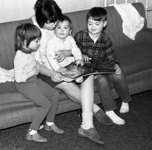 1967_Blilie_Kids_425.jpg (2315081 bytes)