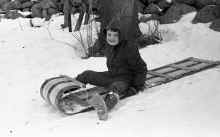 1967_Blilie_Kids_Sledding_469.jpg (3935513 bytes)