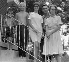 1967_McKenney_Family_Marietta_GA_389.jpg (2494331 bytes)