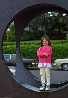 1994-05_JL_Blilie_Family_589_Seattle.jpg (1302587 bytes)