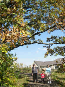 2008 jamie grandma bumpa 3.jpg (606607 bytes)