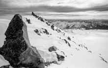1987-02 Mt Snoqualmie Climb 565-2.jpg (4369427 bytes)