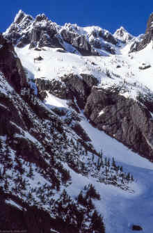 C141 Peak Apr 1987 009.jpg (908079 bytes)