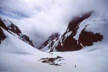 Mt Constance Apr-1985 3.jpg (581071 bytes)