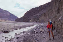WT XXXX 186-30 Nepal Me by the Kali Gandaki R.jpg (345456 bytes)
