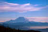 1985-12_Mt_Rainier_From_Tiger_Mtn.jpg (166693 bytes)