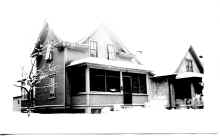 393_Fry_St_Blilie_Residence_Dec-1931_024A.jpg (331072 bytes)