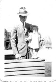 Alex_Susan_Polanek_circa_1940_119.jpg (71250 bytes)