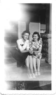 Anita_Toni_714_N_Hamline_Ave_circa_1940_096.jpg (68972 bytes)