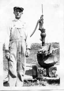 Ira_Harrington_circa_1927_180.jpg (105894 bytes)