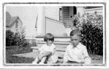 James_L_Blilie_Winifred_Harrington_1928_182.jpg (669517 bytes)