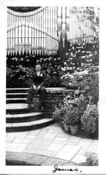 James_Louis_Blilie_circa_1932_212.jpg (148481 bytes)