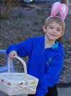 2010-04-04 Jamie Easter Egg Hunt 11.jpg (130795 bytes)