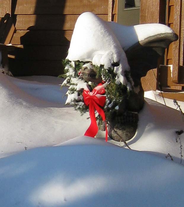 Gargoyle_1_Snow.jpg