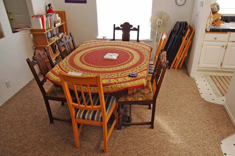 Table_and_Chairs.JPG