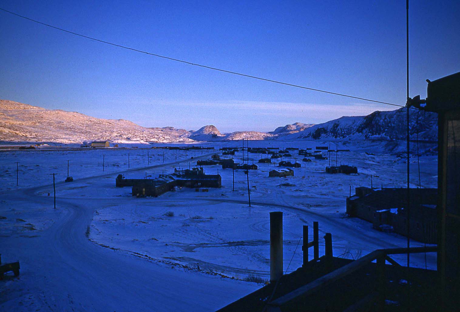 Arctic Days - Photos of of the Arctic Early 1950s