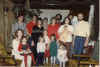 Kay Kuester Large Family Group early 1980s Keshena.jpg (165200 bytes)