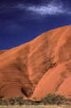 RWT 0087 093-04 Australia Ayers Rock 1.jpg (568525 bytes)