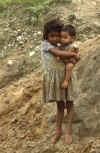 RWT 0148 141-31 Nepal Girl and Baby.jpg (721173 bytes)