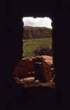 2001-04 Utah Trip 045 Mule Creek Canyon.jpg (96410 bytes)
