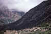 WT 1000 165-18 Nepal.jpg (158819 bytes)